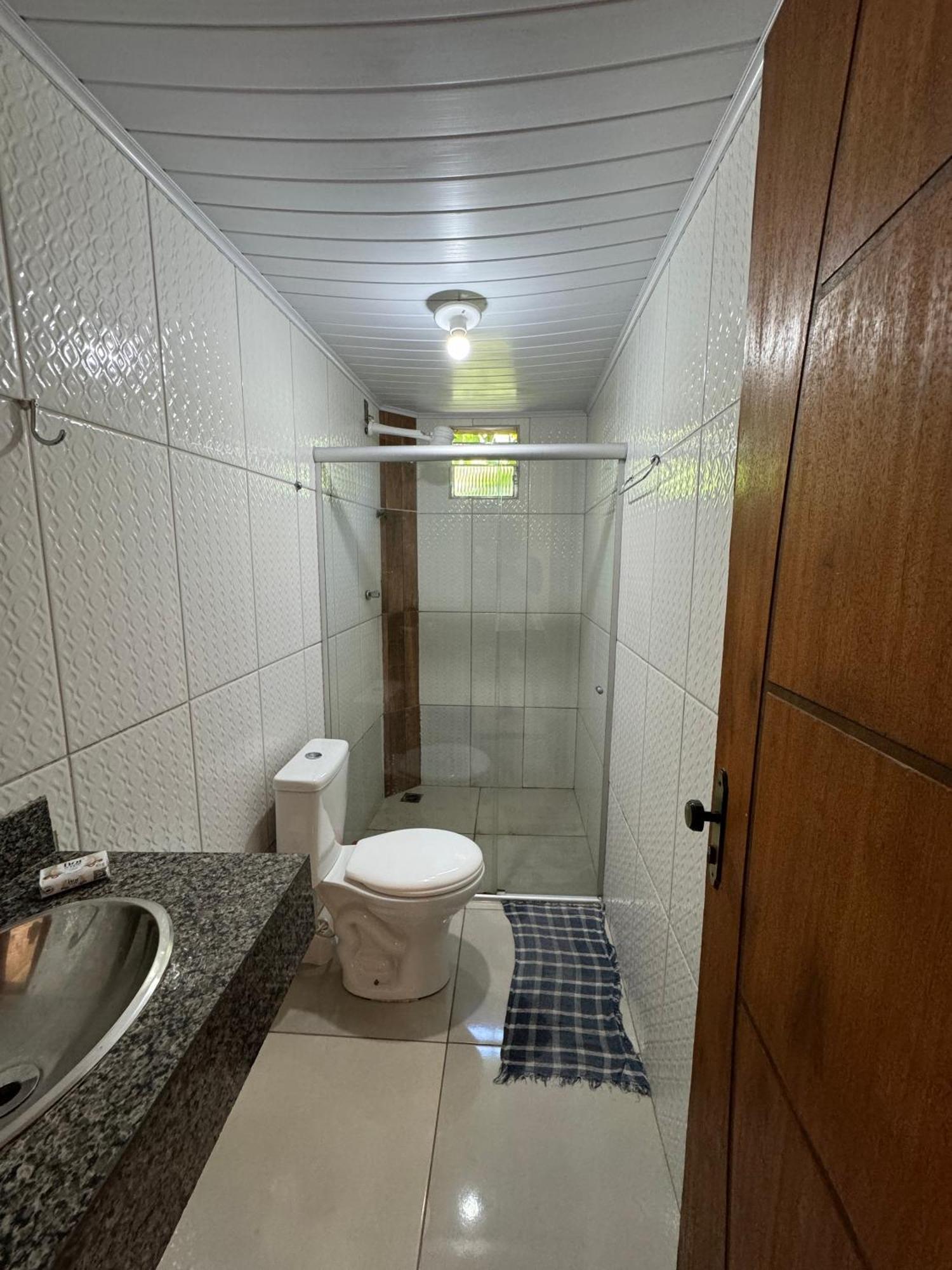 Apartment Pituba - Ap - 1 Andar - 2/4 *